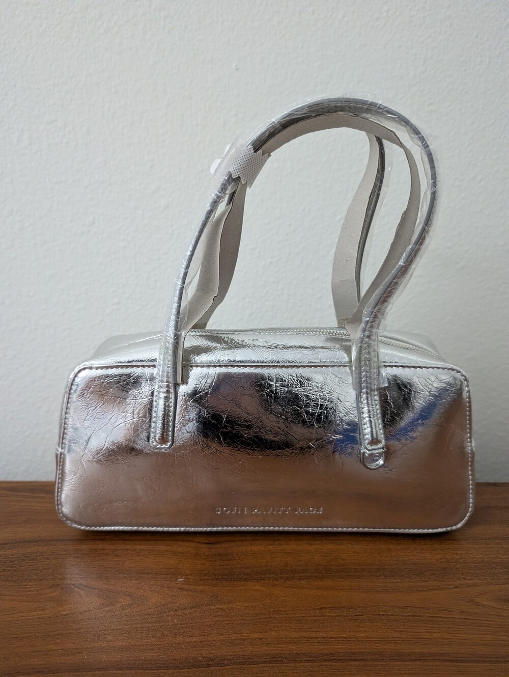 Sofie Pavitt Face Silver Metallic CosMetallic Silver Women's Handbag